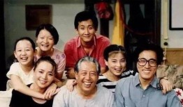 导演爆料群演视频大全最新,群演幕后生活，海量视频大公开！